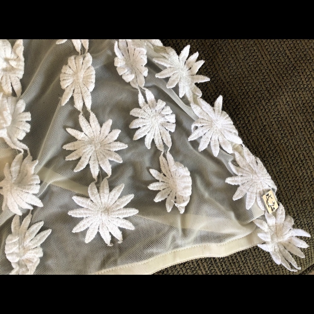 Rare For Love and Lemons Secret Garden Lace Bra L EUC - Picture 4 of 6